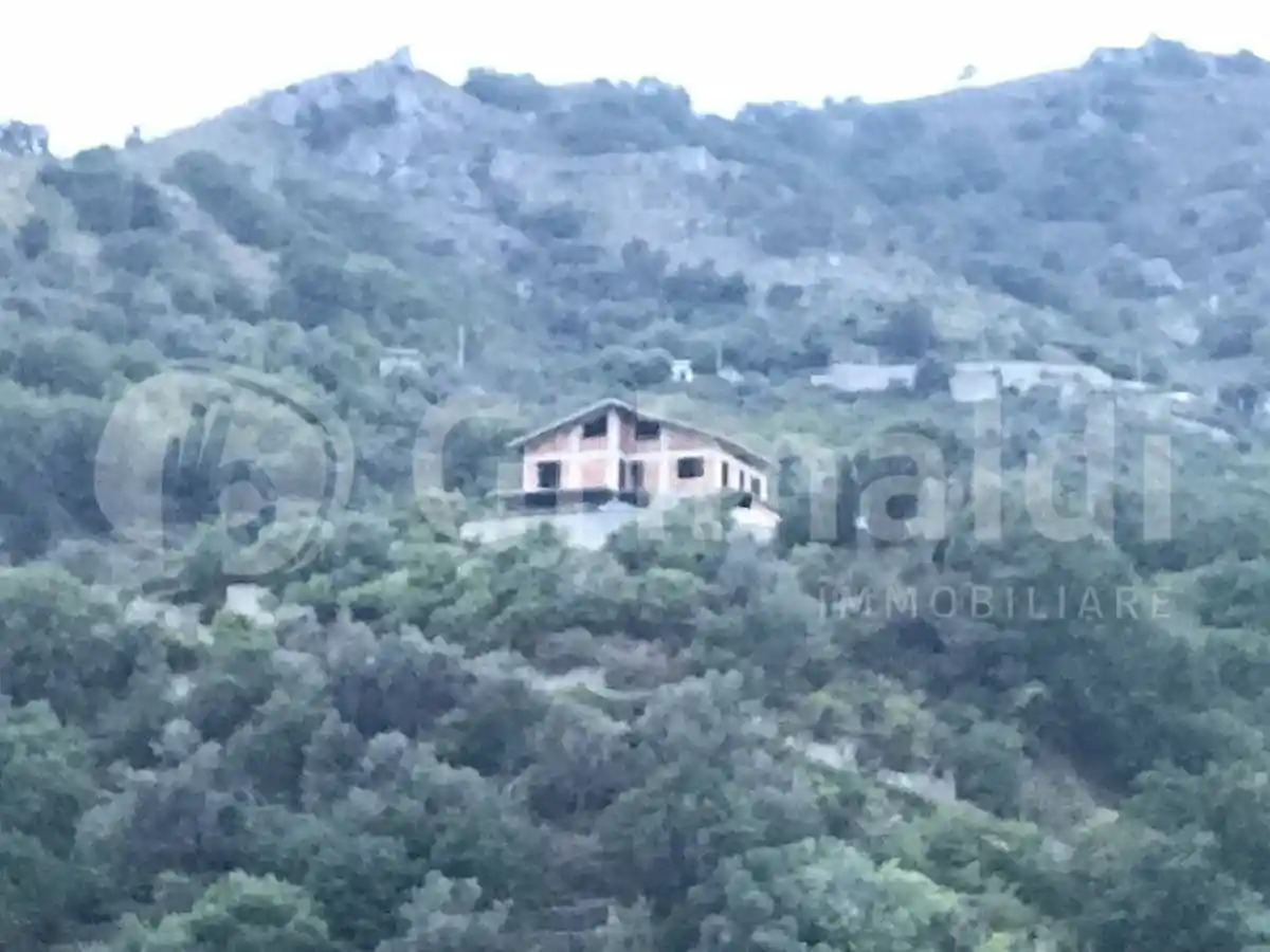 Casa indipendente in vendita a Messina