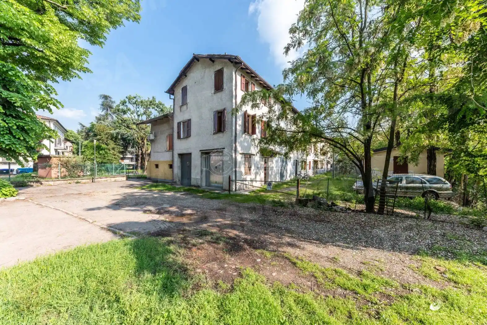 Palazzo - Edificio in vendita a Reggio Emilia