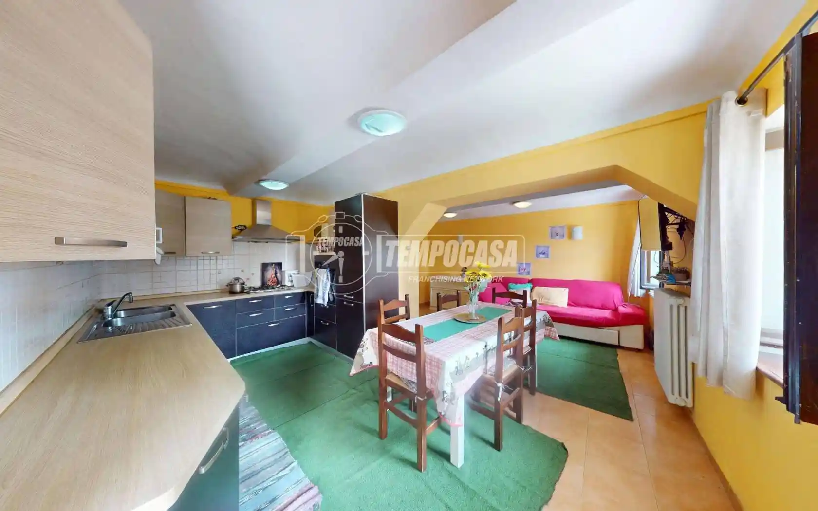 Casa indipendente in vendita a Canale