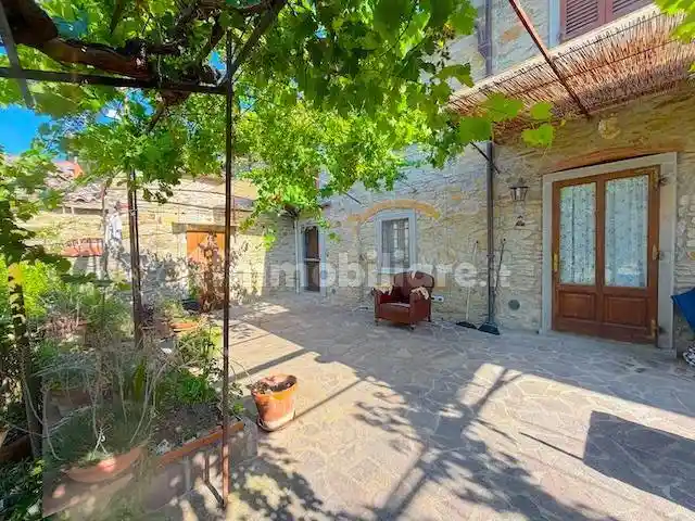 Rustico - Casale in vendita a Cortona