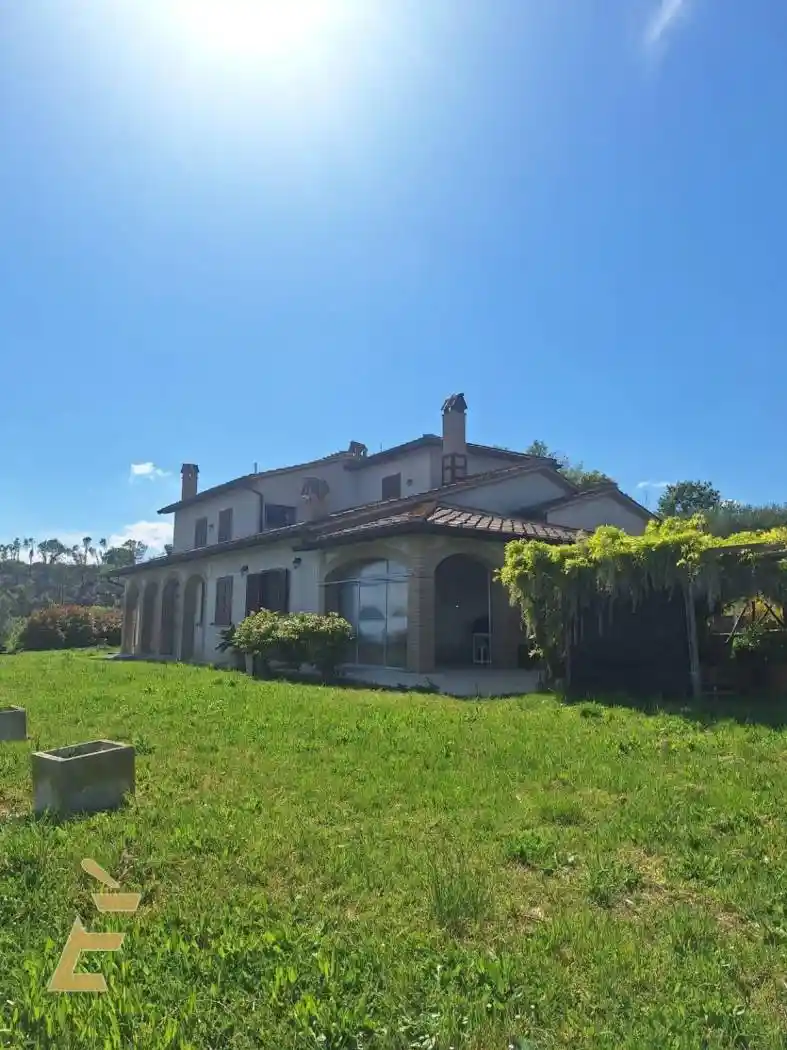 Villa in vendita a Amelia