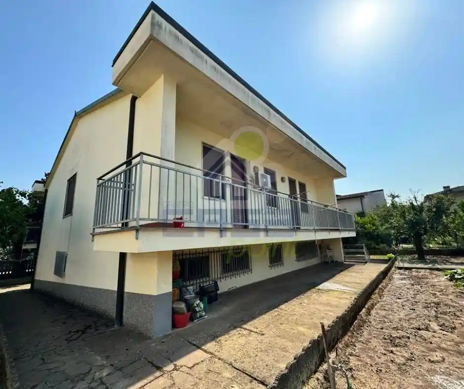 Villa in vendita a Spinadesco