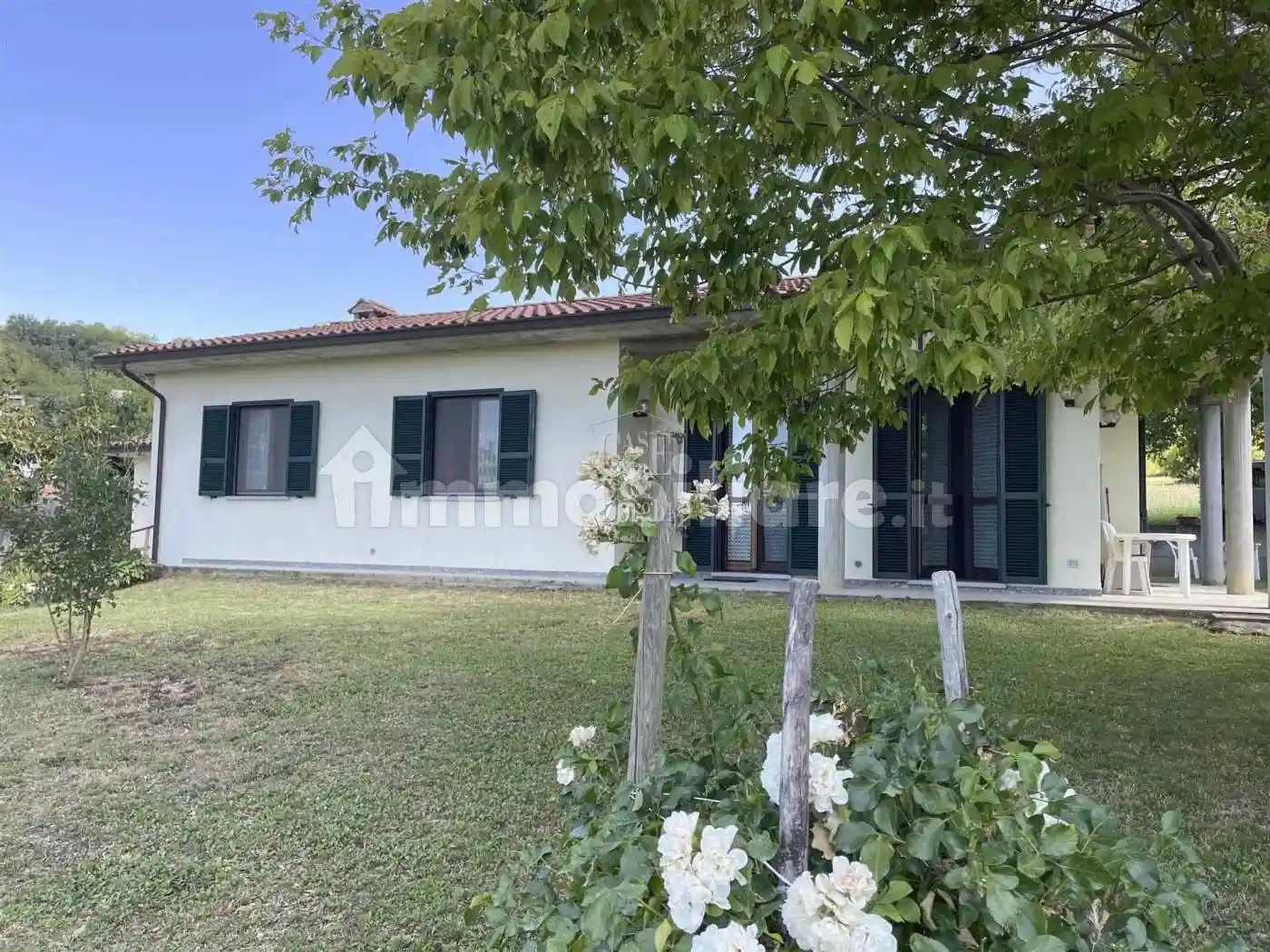 Villa in vendita a Menconico