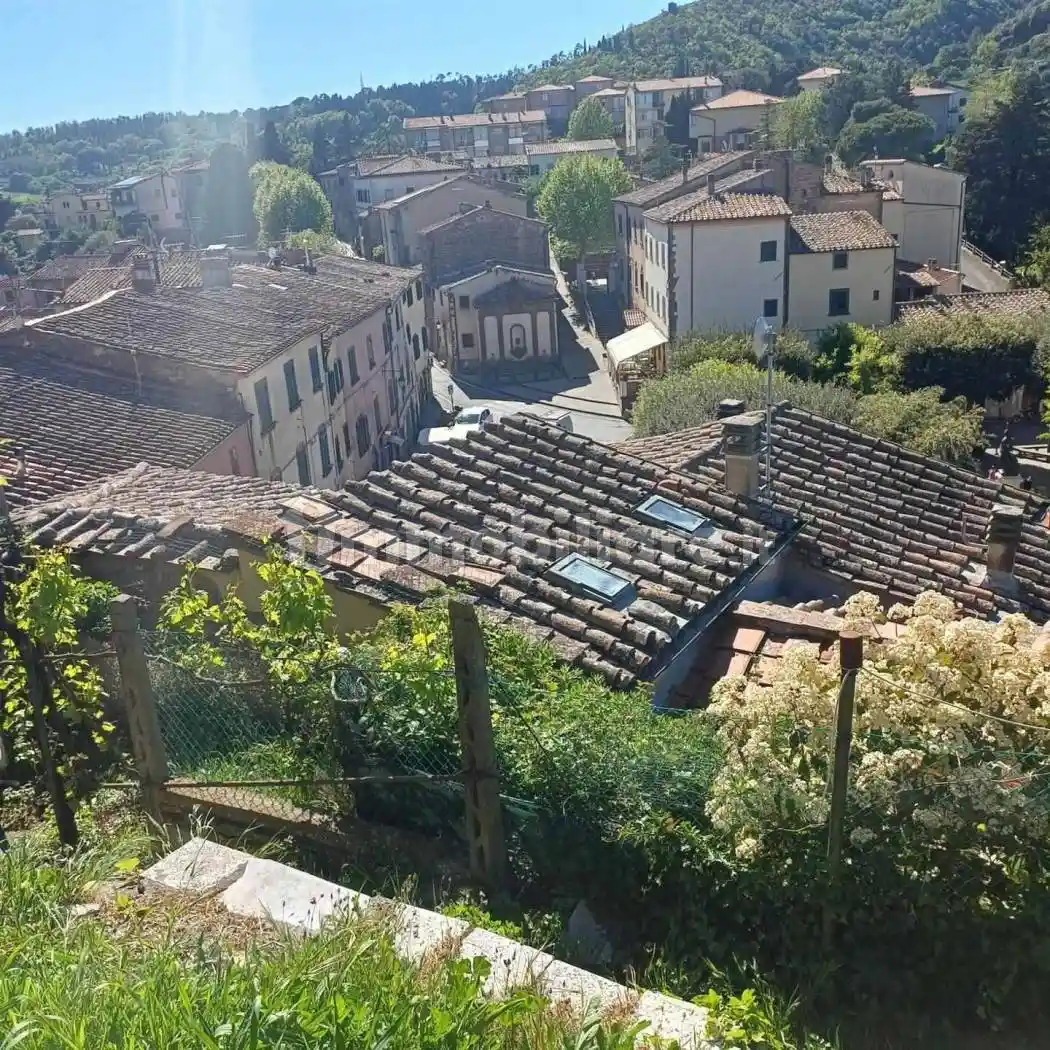 Appartamento in vendita a Montecatini Val di Cecina