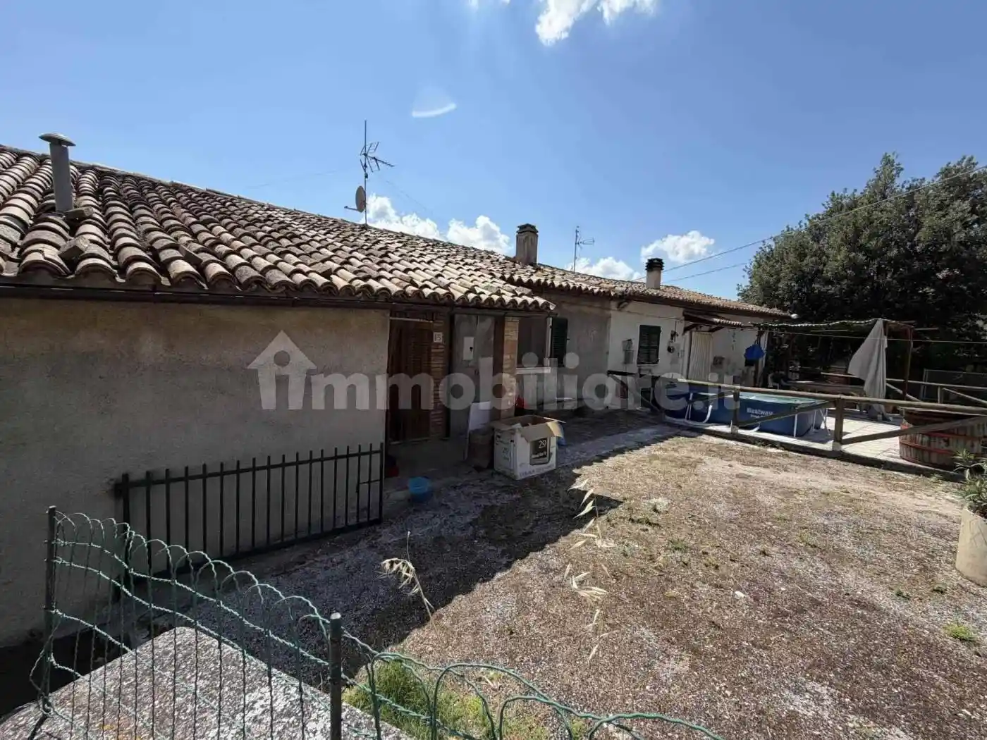 Rustico - Casale in vendita a Camerino