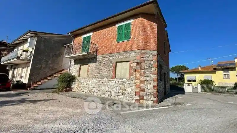 Casa indipendente in vendita a Paciano