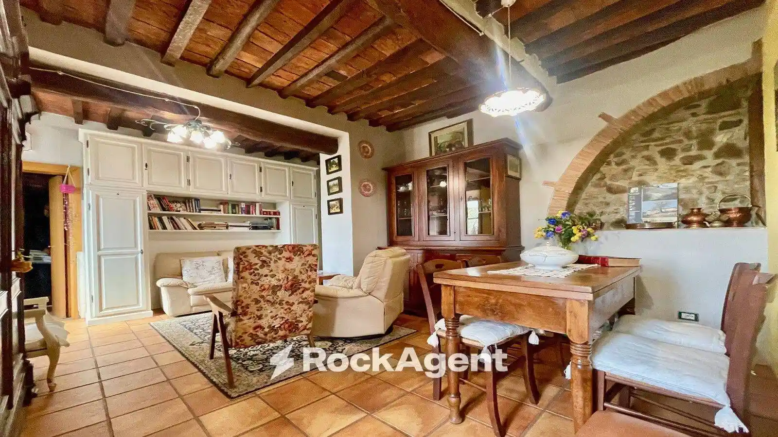 Rustico - Casale in vendita a San Giuliano Terme