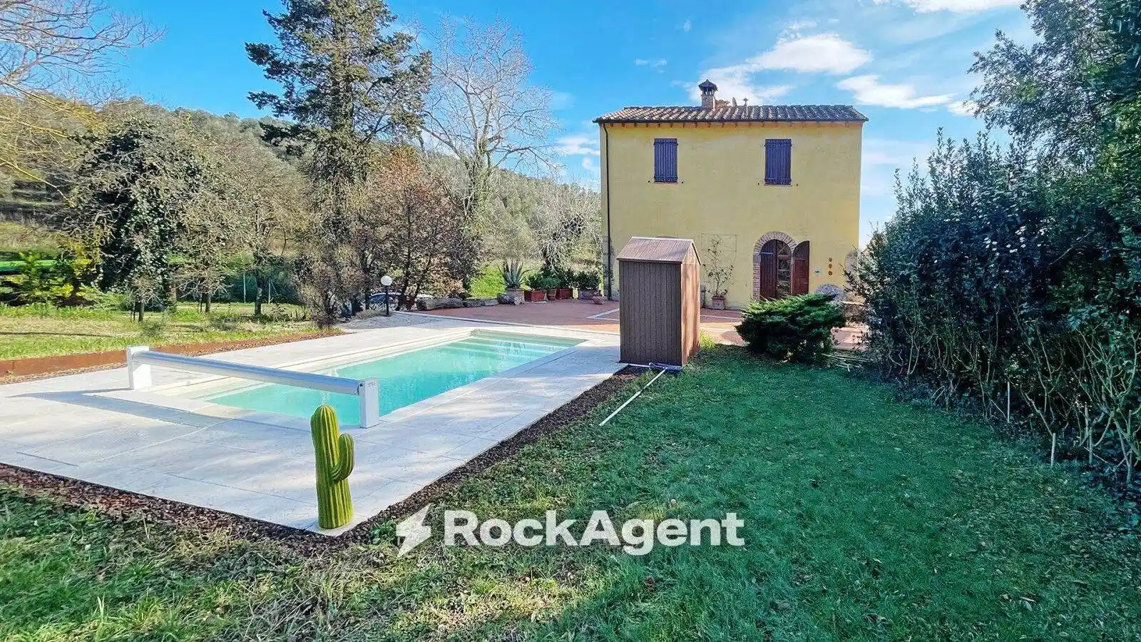 Rustico - Casale in vendita a Rosignano Marittimo