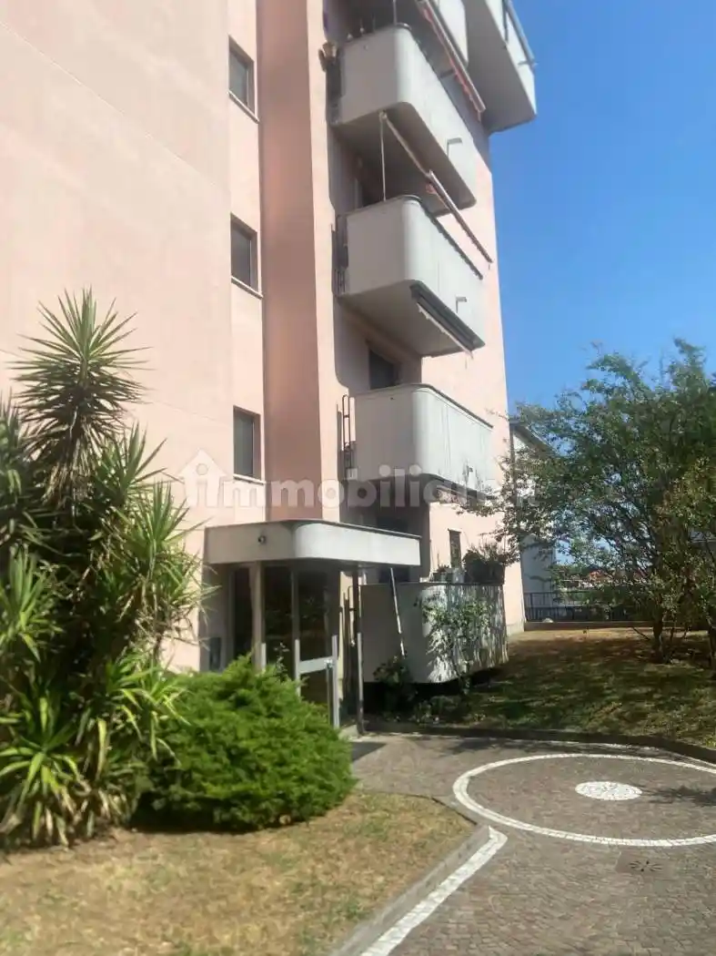 Appartamento in vendita a Desio