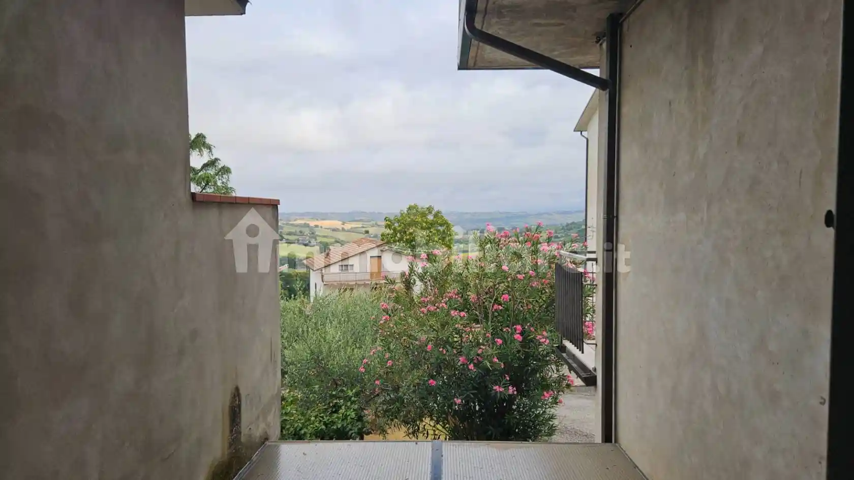Appartamento in vendita a Terre Roveresche