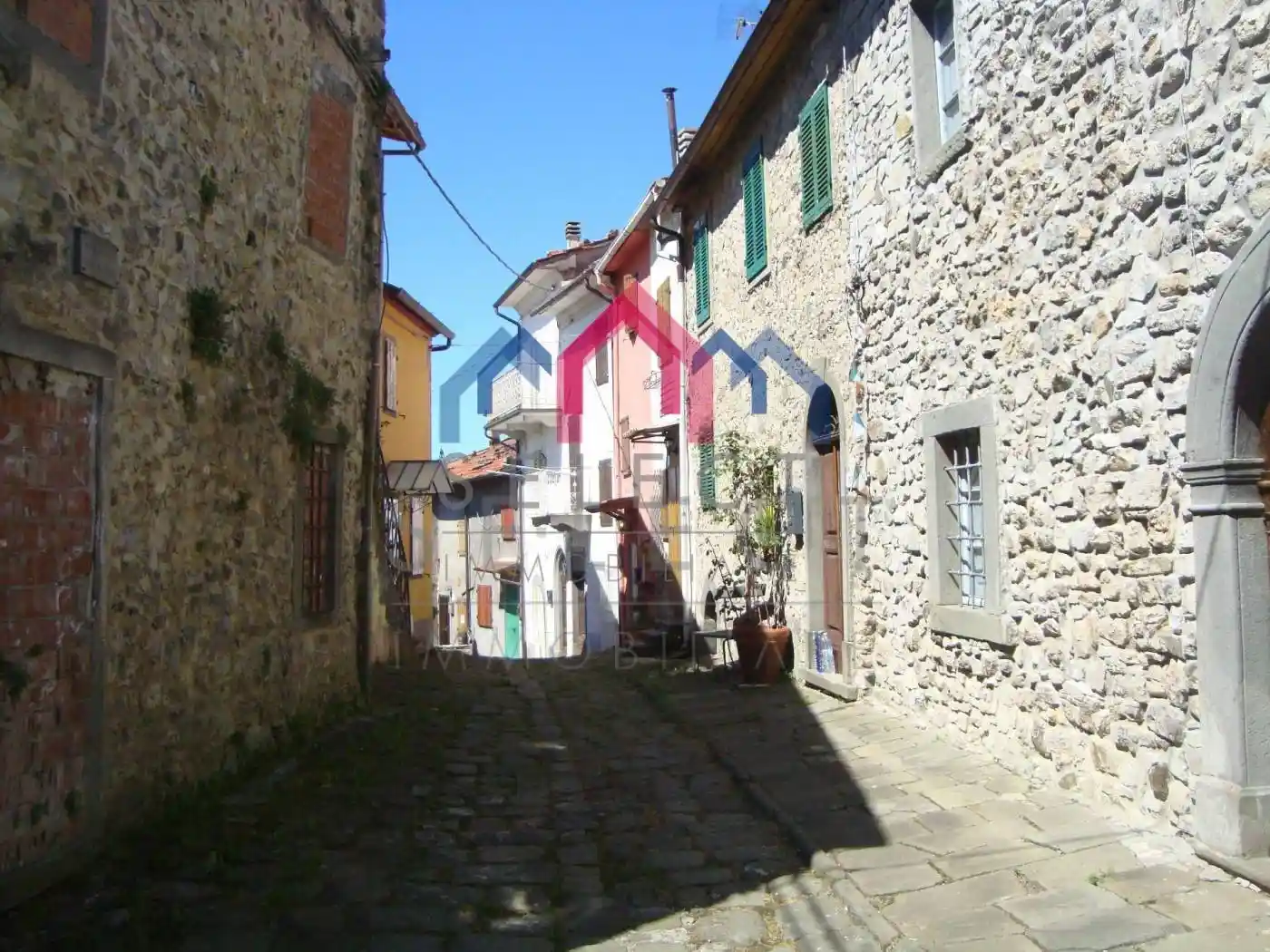 Casa indipendente in vendita a Bagni di Lucca