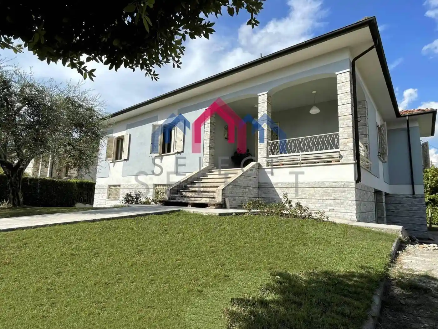 Villa in vendita a Lucca