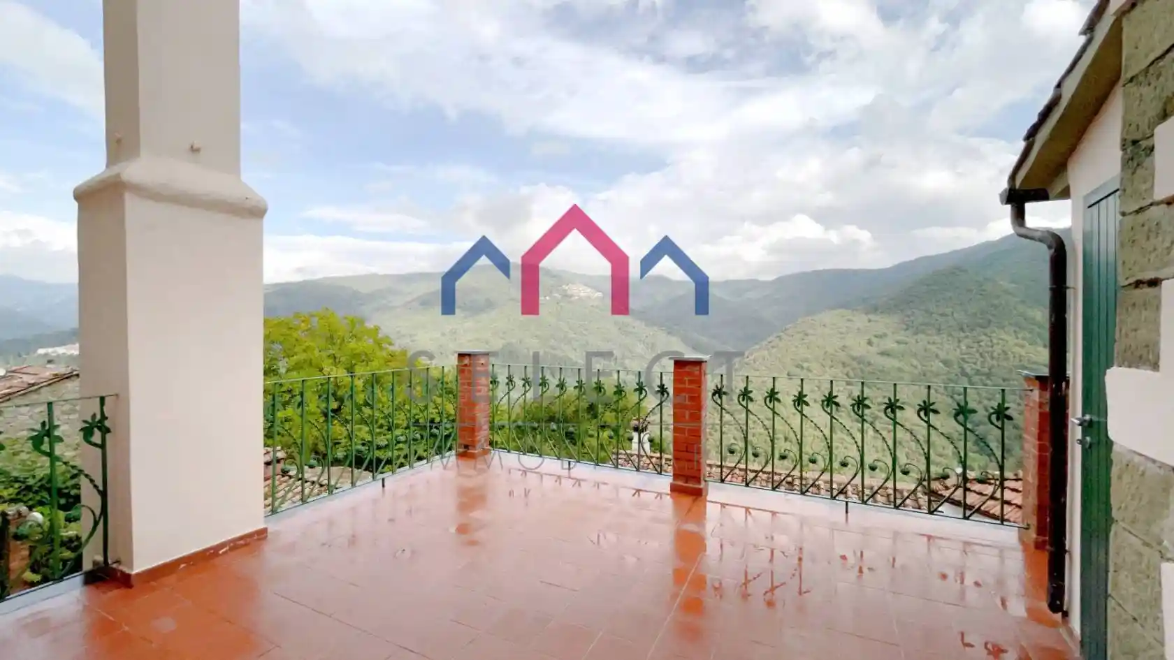 Casa indipendente in vendita a Bagni di Lucca