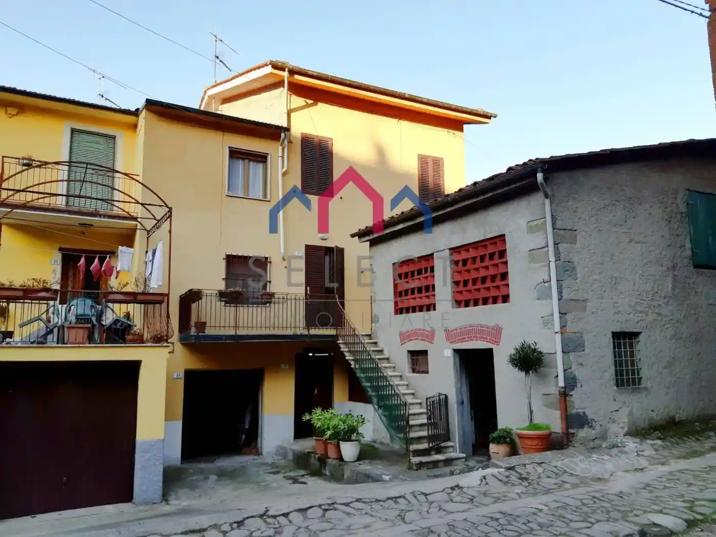 Casa indipendente in vendita a Borgo a Mozzano