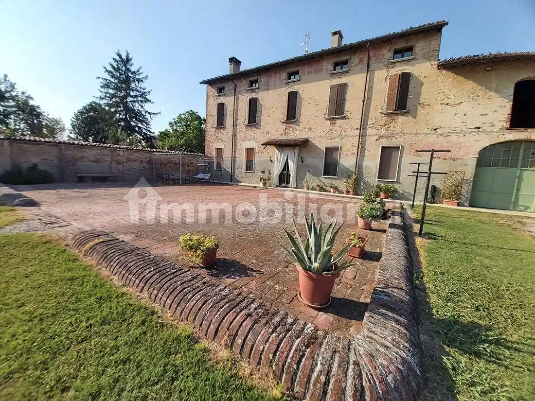 Rustico - Casale in vendita a Casalmaggiore