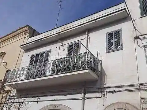 Appartamento in vendita a Canosa di Puglia