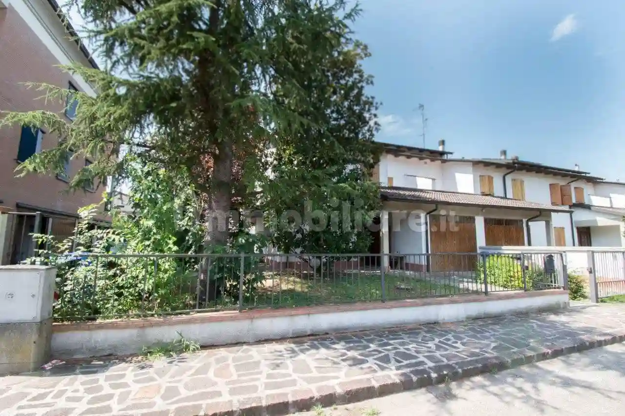 Villetta a schiera - foto 2