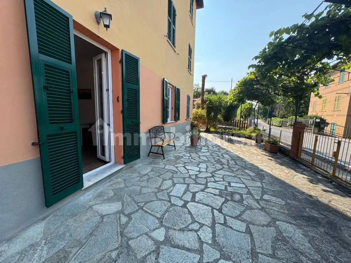 Appartamento in affitto a Cogoleto