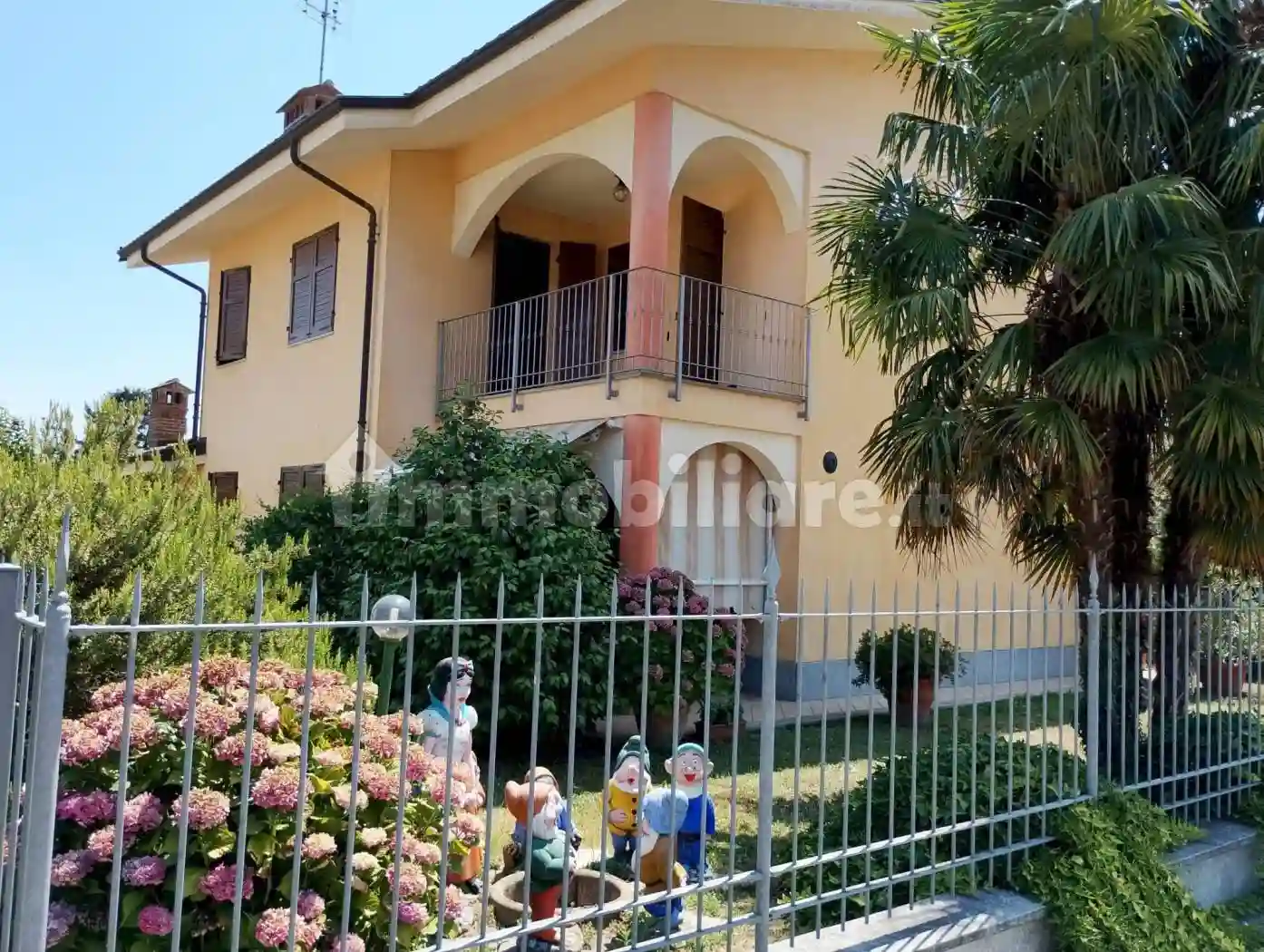 Villa - foto 2