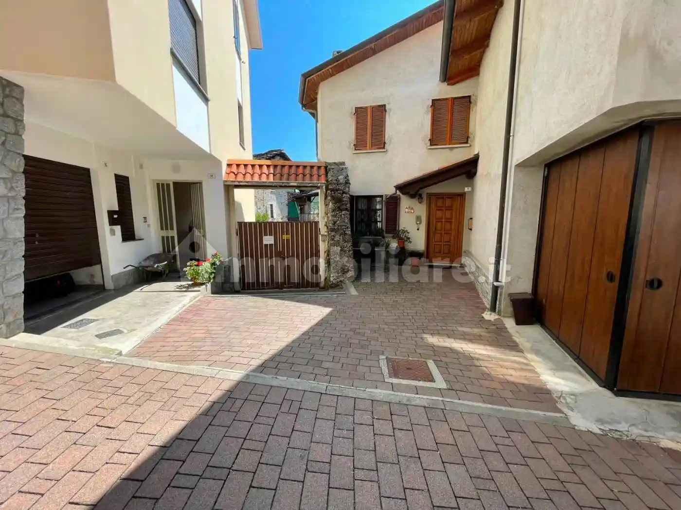 Casa indipendente in vendita a Val di Chy