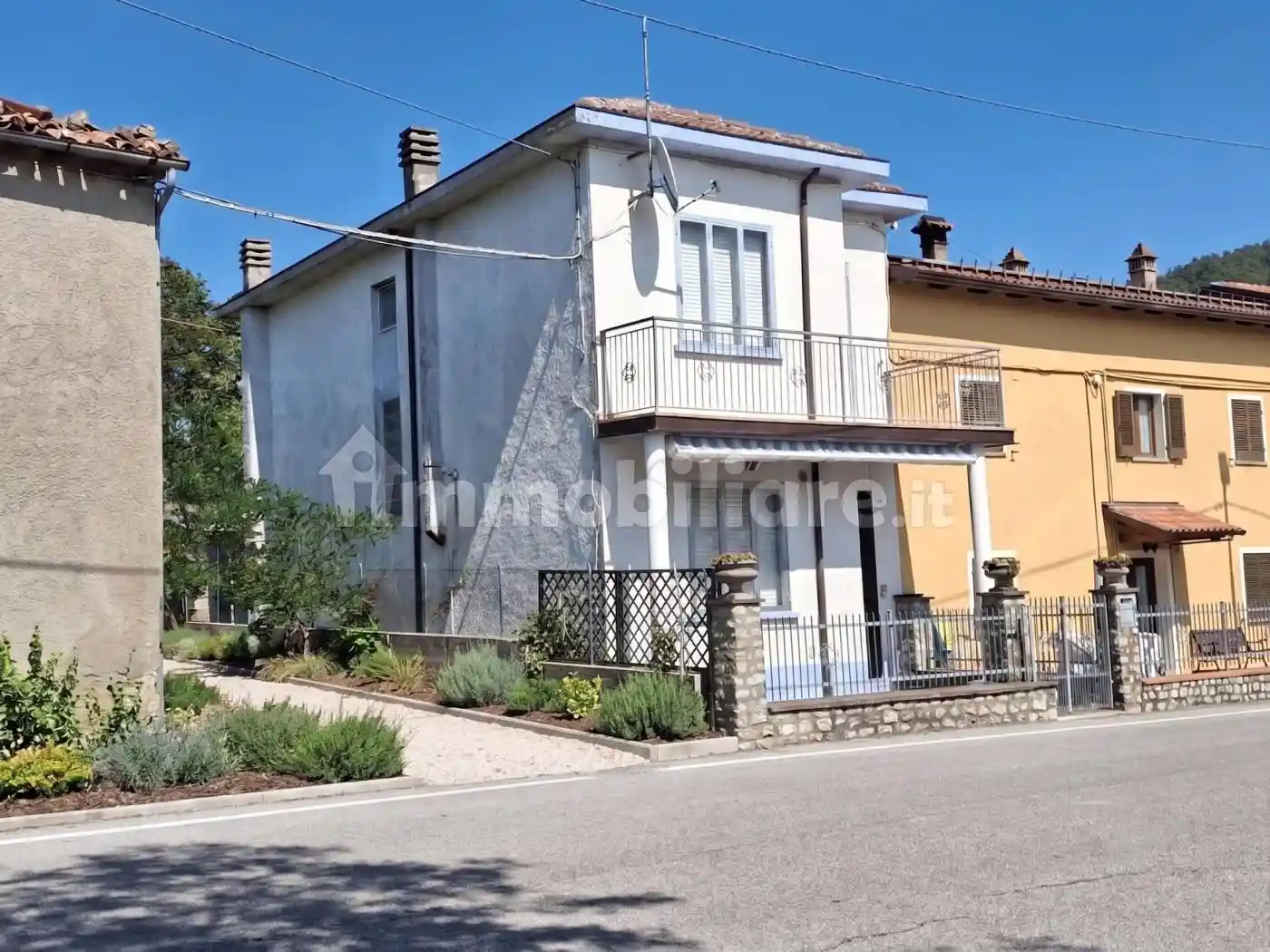 Casa indipendente in vendita a Novafeltria