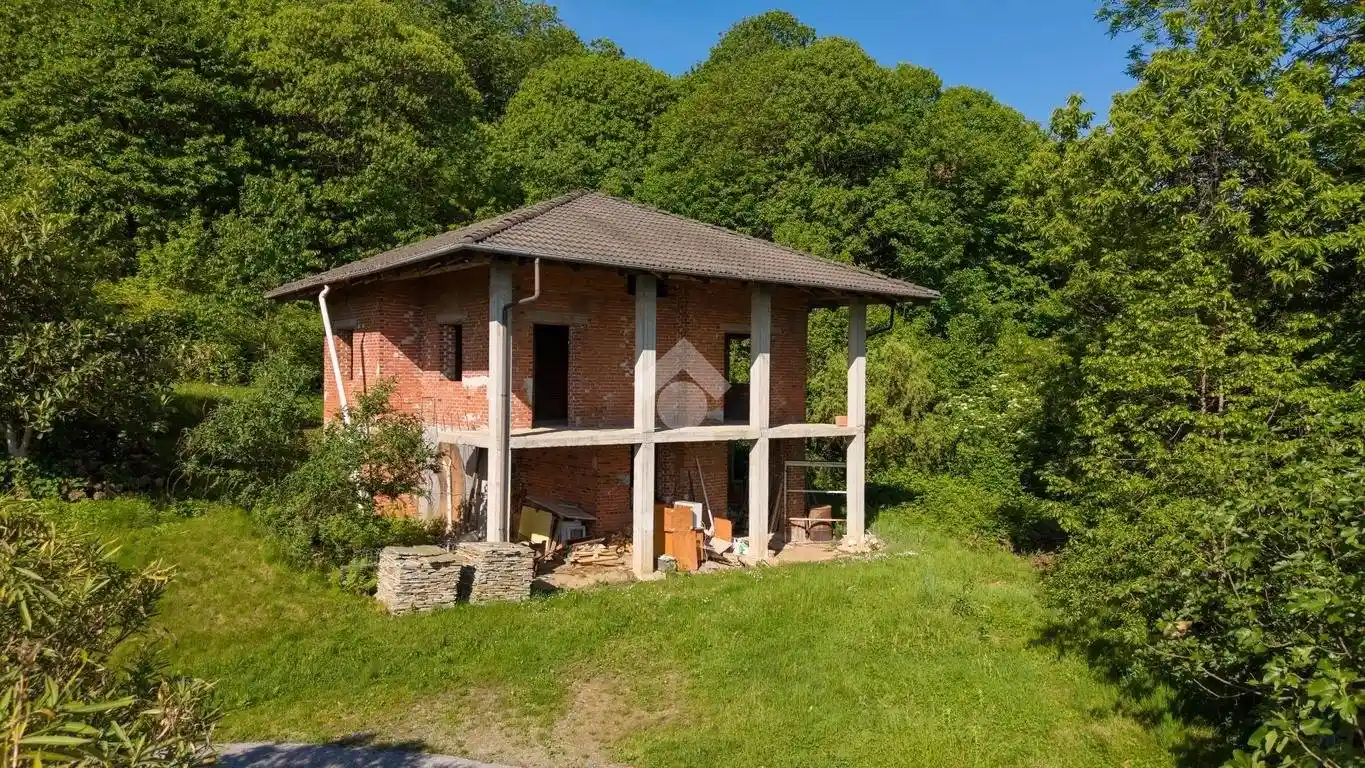 Casa indipendente in vendita a Gambasca