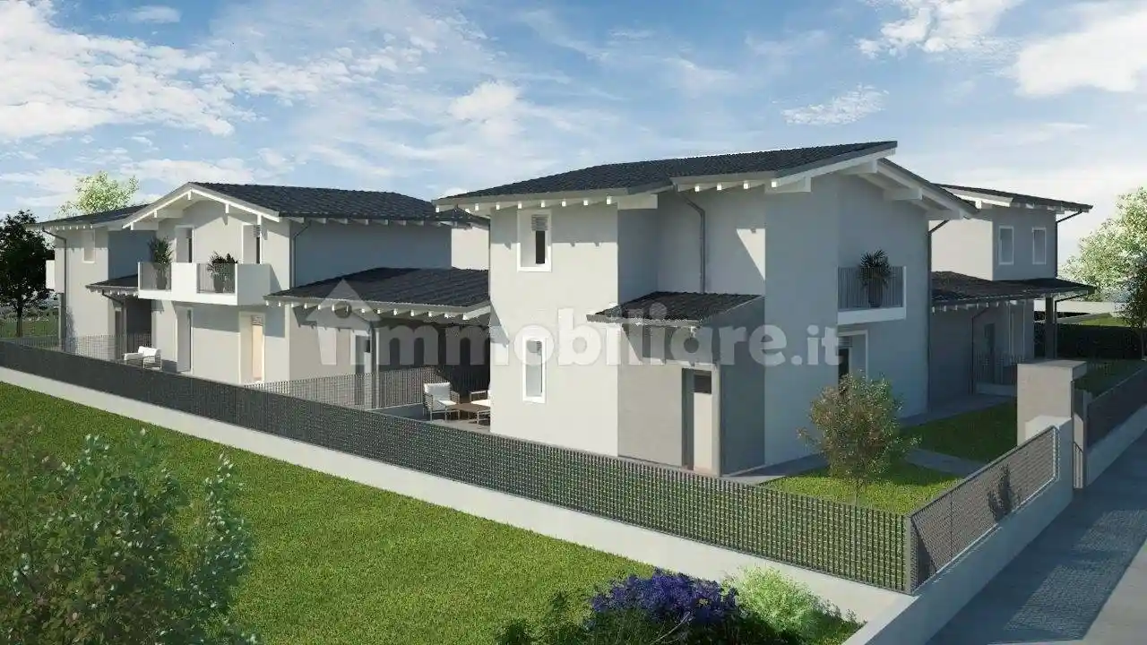 Villa in vendita a Bulgarograsso