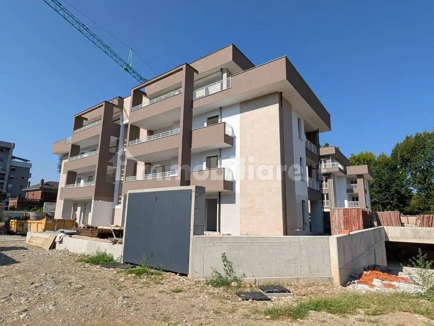Appartamento in vendita a Caronno Pertusella