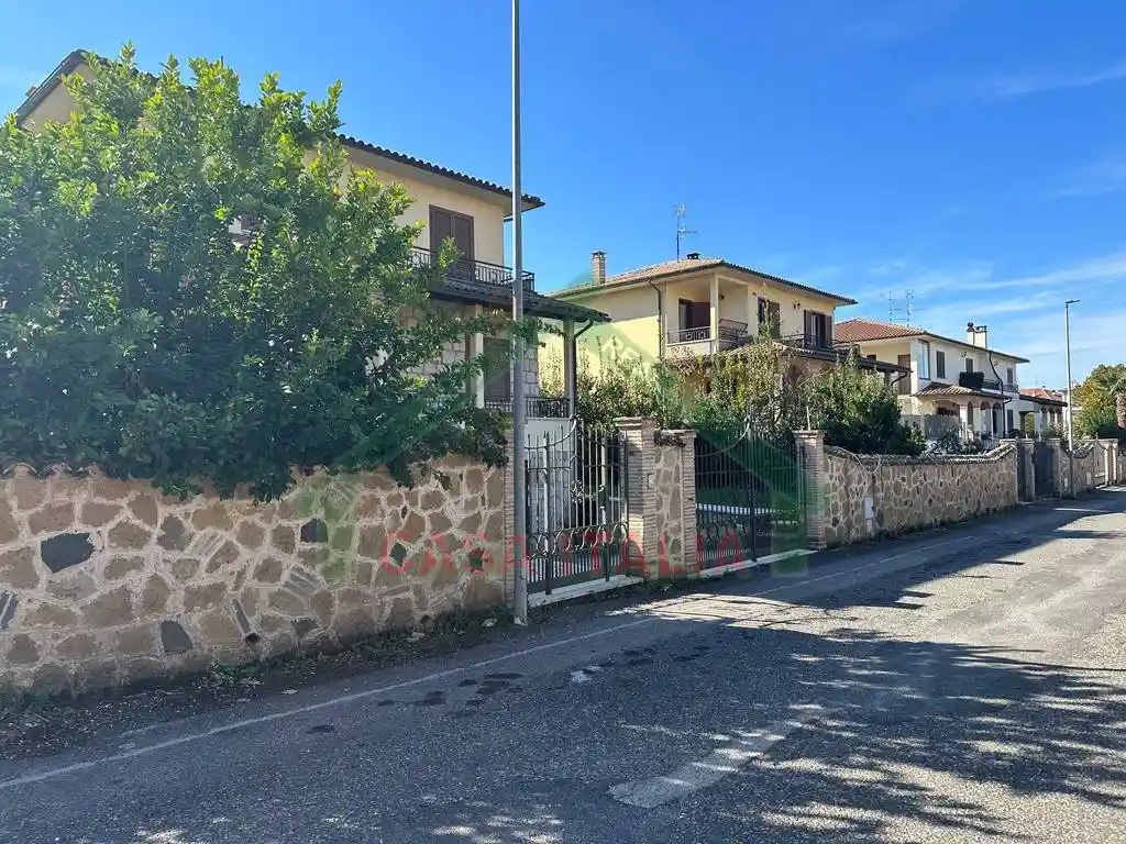 Villa in vendita a Capodimonte