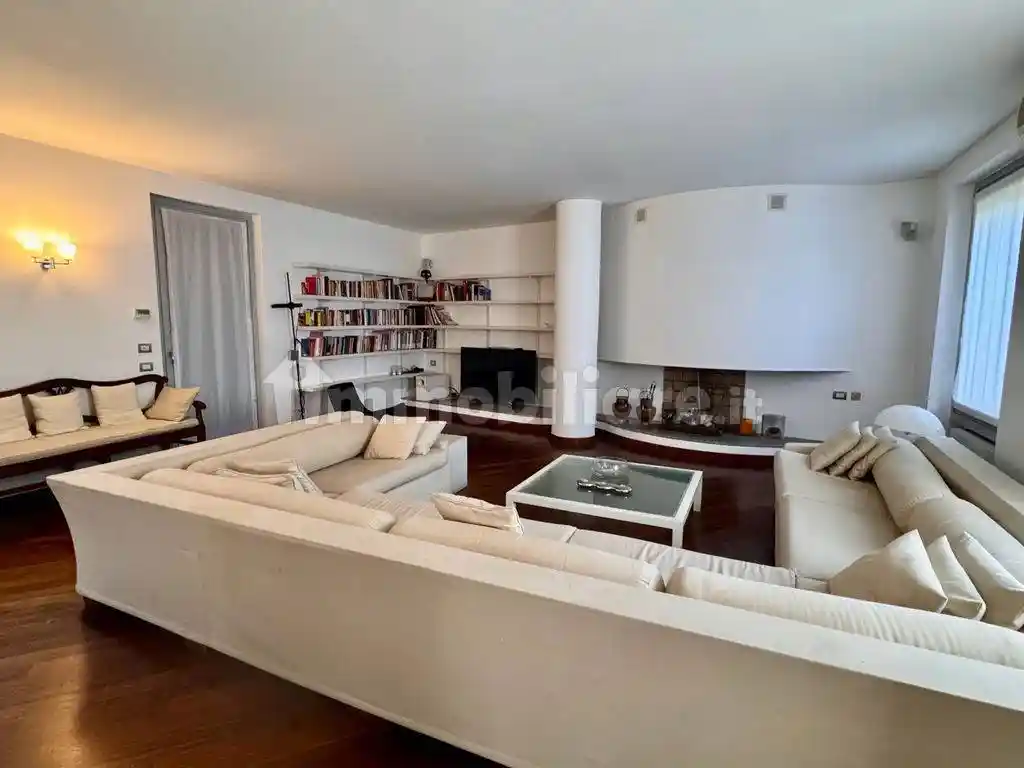 Villa in vendita a Vigevano