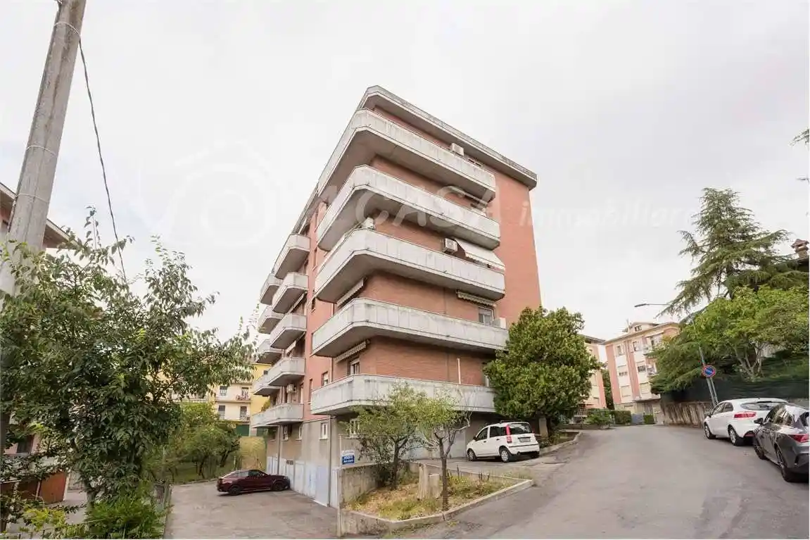 Appartamento in vendita a Fornovo di Taro