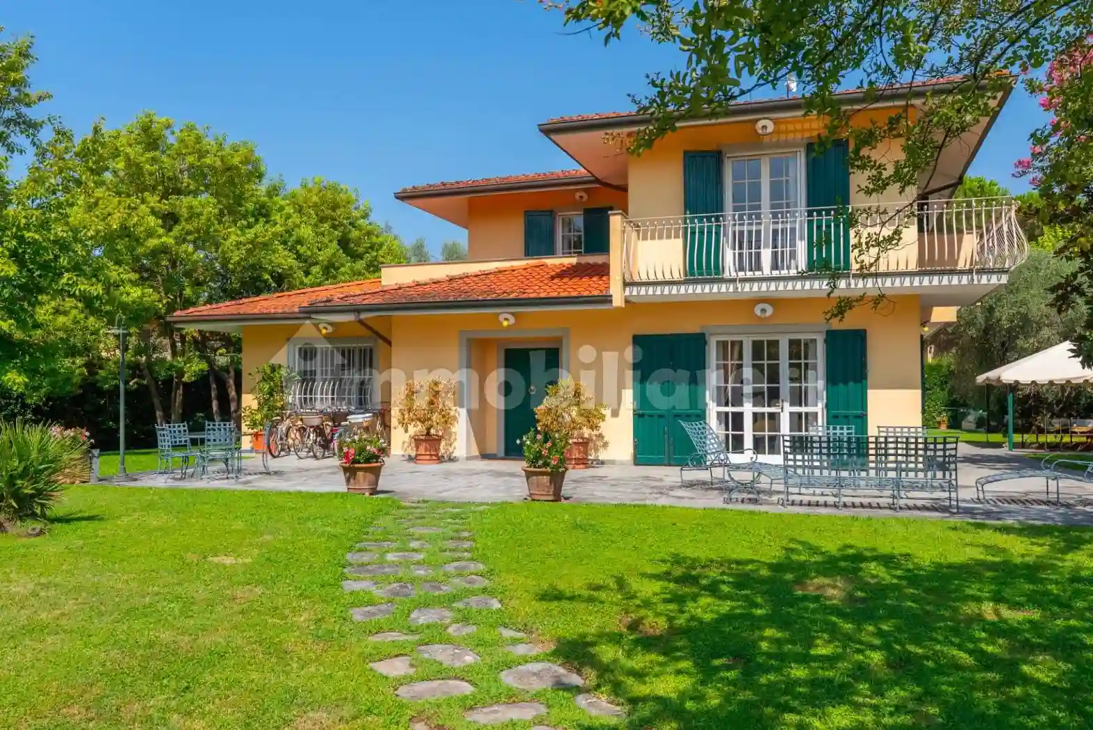 Villa - foto 2