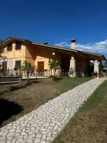 Villa in vendita a Fiano Romano