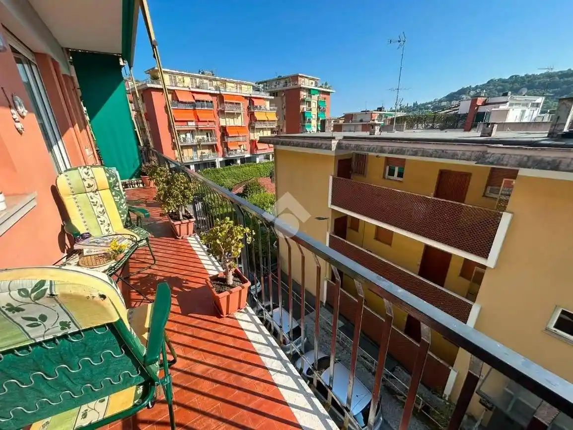 Appartamento in vendita a Rapallo