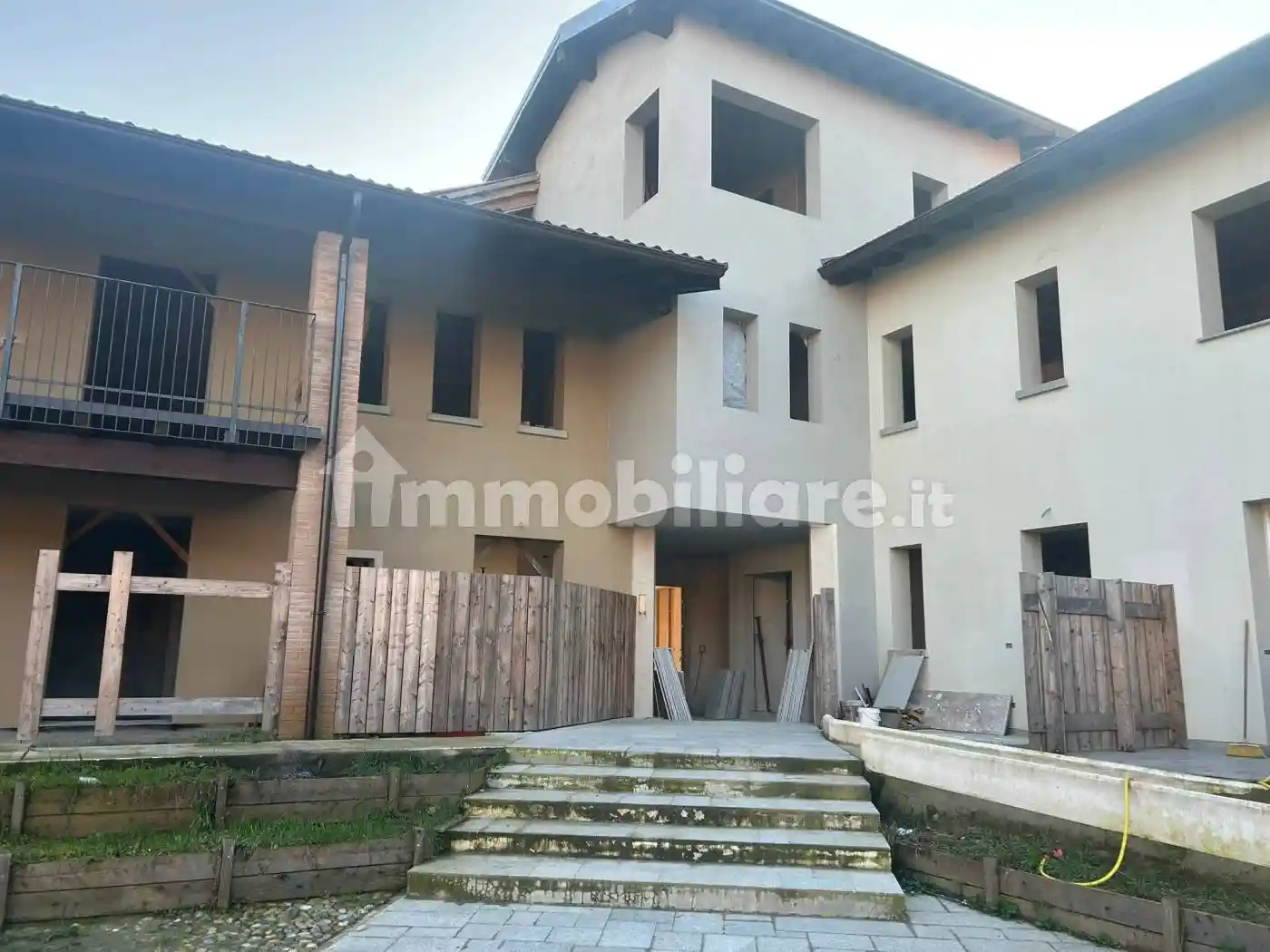 Appartamento in vendita a Lurano