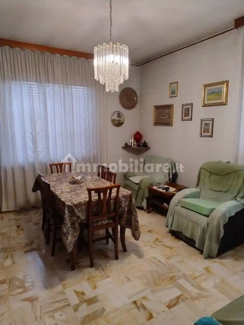 Appartamento in affitto a Tradate