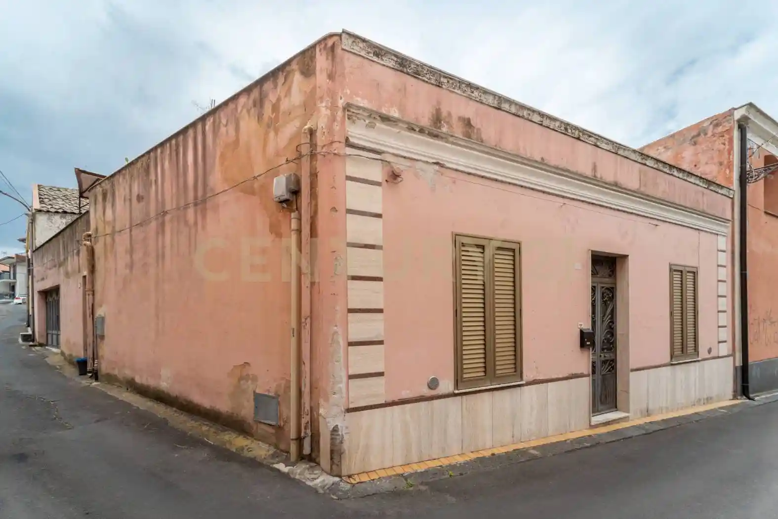 Villa in vendita a Camporotondo Etneo