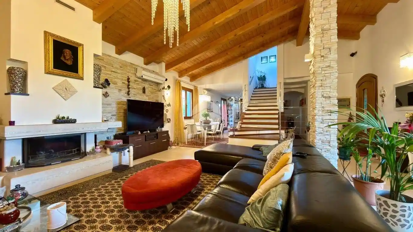 Villa in vendita a Misano Adriatico