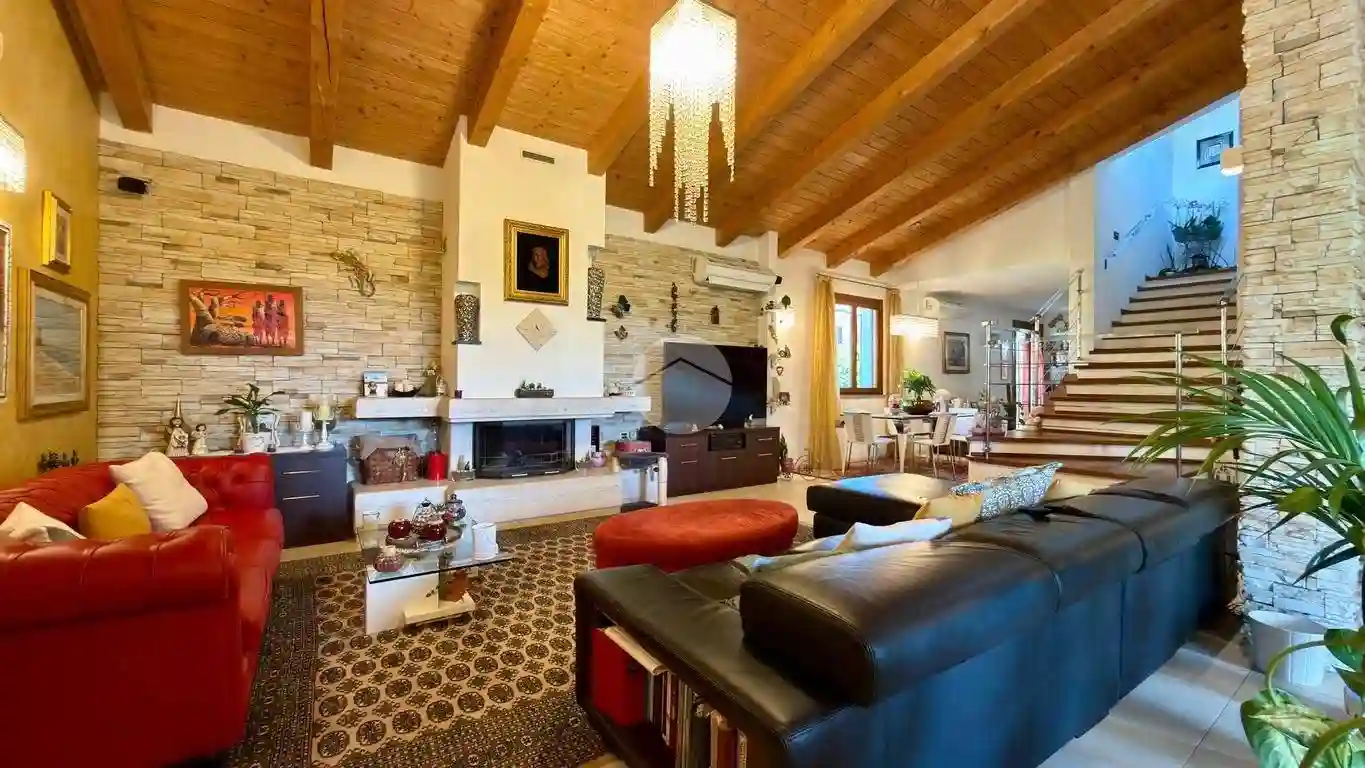 Villa - foto 5