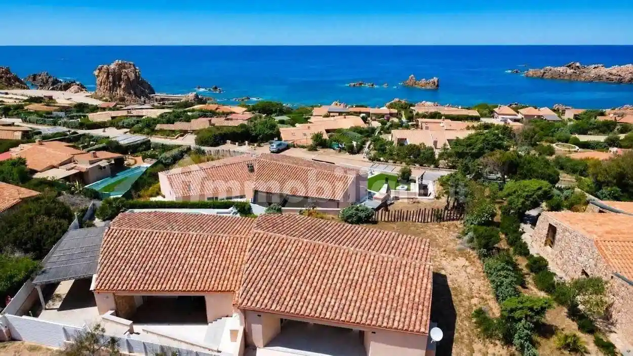 Villa in vendita a Trinità d'Agultu e Vignola