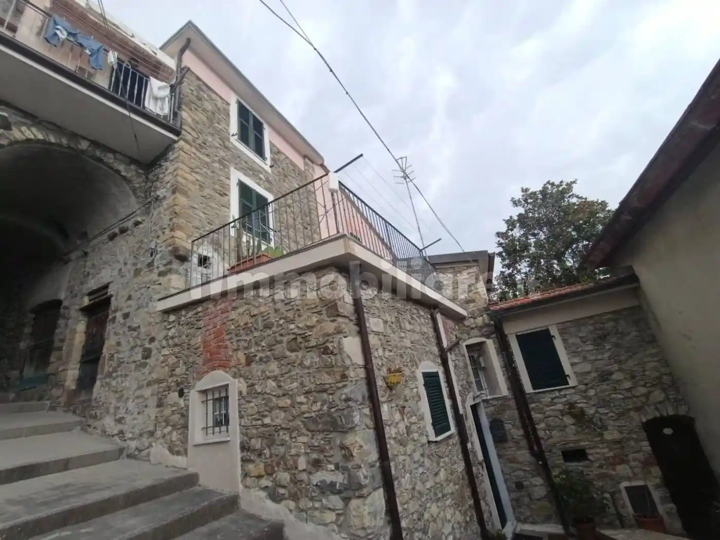 Villa in vendita a Sarzana