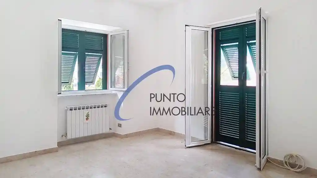 Appartamento in affitto a Mezzanego