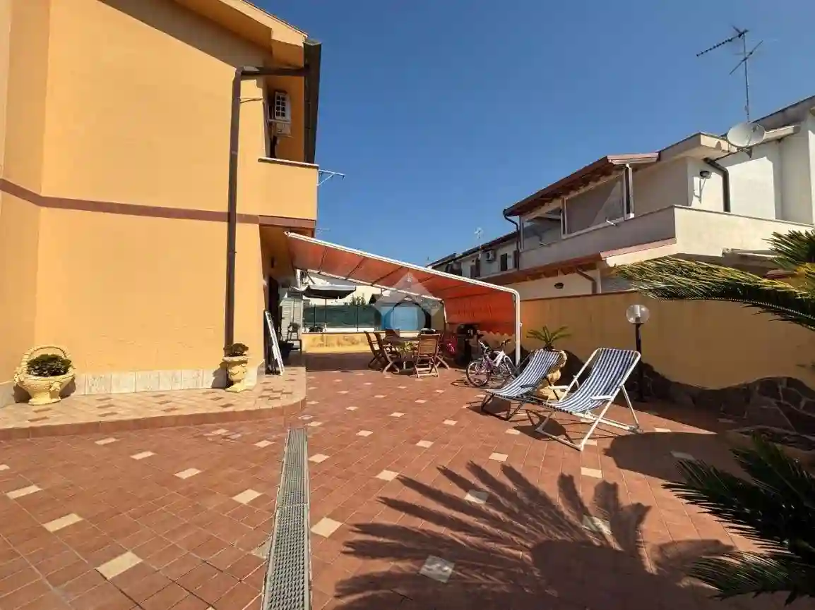 Villetta a schiera - foto 2