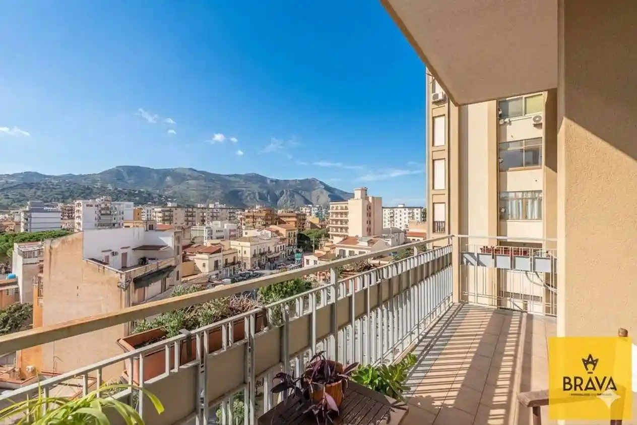 Appartamento in vendita a Palermo