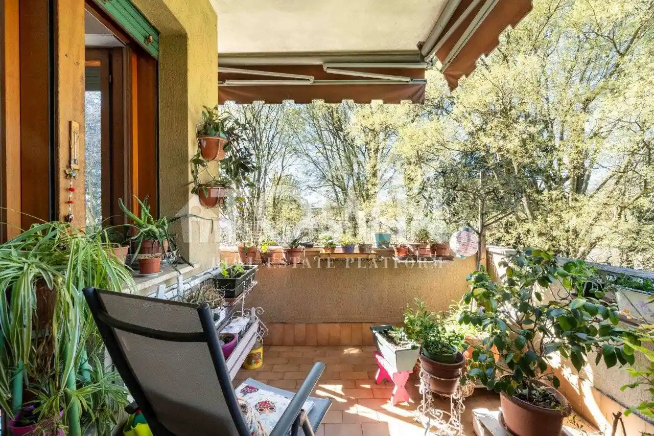 Appartamento in vendita a Villasanta