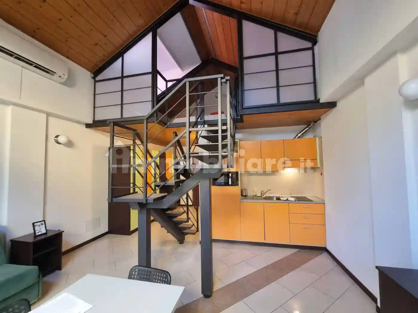 Loft - foto 2