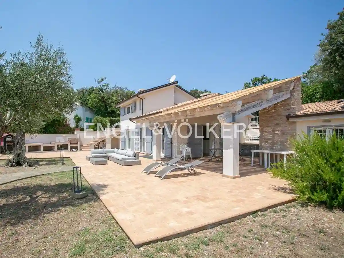 Villa - foto 4