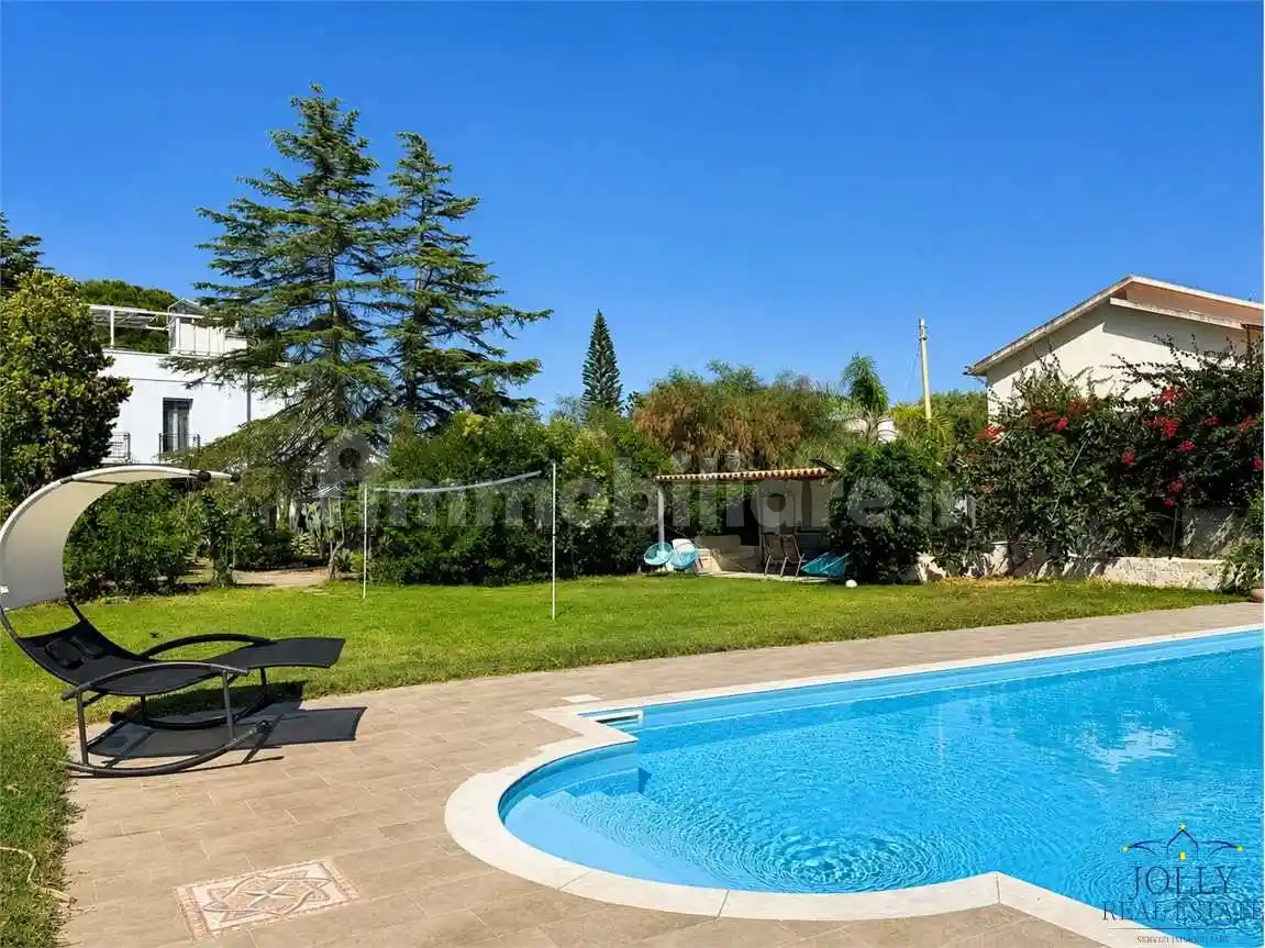 Villa in vendita a Siracusa