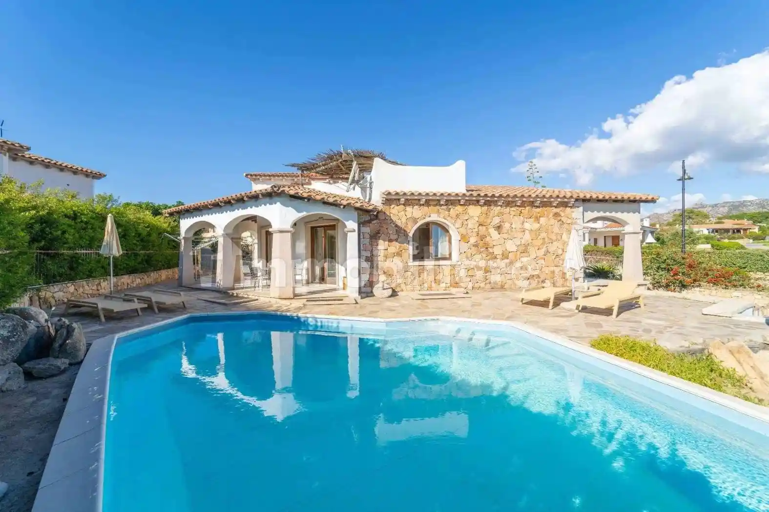 Villa in vendita a Olbia
