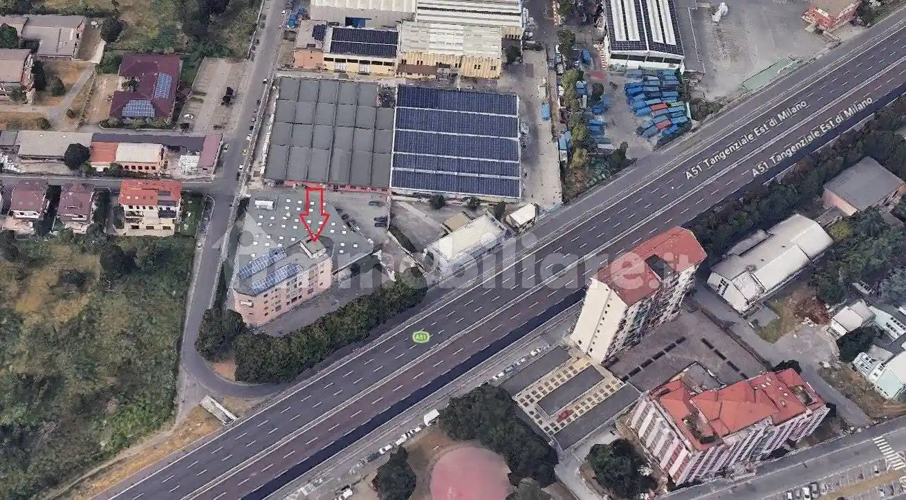 Palazzo - Edificio in vendita a Cologno Monzese